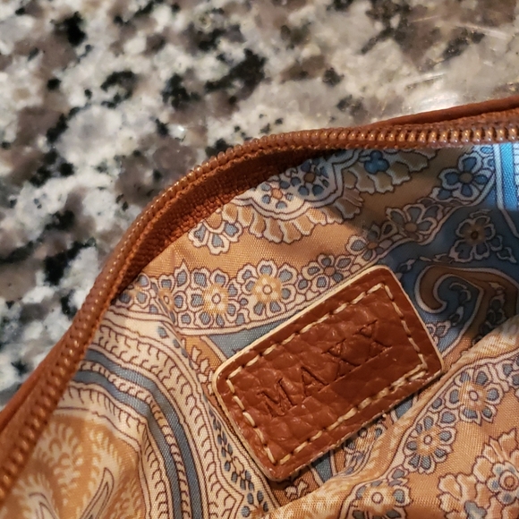 Maxx New York Tote and Wristlet - Picture 11 of 11